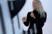 Cargar imagen en el visor de la galería, ION Women Wetsuit Amaze Core 3/2 Front Zip 2022