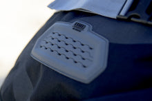 Carica l'immagine nel visualizzatore di Gallery, ION Gearbag Tec Golf 2024