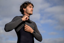 Load image into Gallery viewer, ION Men Wetsuit Seek Amp 5/4 Front Zip 2024