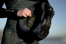 Lade das Bild in den Galerie-Viewer, action_shot