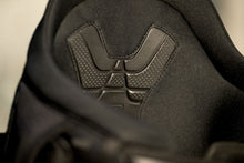 Cargar imagen en el visor de la galería, action_shot