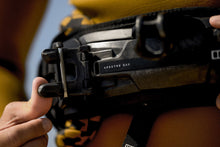 Cargar imagen en el visor de la galería, action_shot