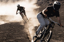 Cargar imagen en el visor de la galería, action_shot