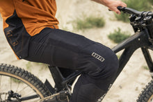 Charger l'image dans la galerie, Pantalon VTT Scrub Amp BAT Hommes