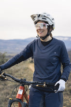 Lade das Bild in den Galerie-Viewer, MTB Helmet Traze Amp MIPS
