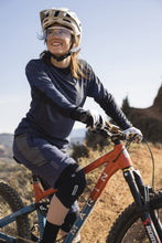 Lade das Bild in den Galerie-Viewer, MTB Jersey Traze Amp AFT Langarm Damen