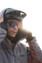 Lade das Bild in den Galerie-Viewer, MTB Jacke Shelter Hybrid Padded Unisex