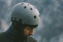 Lade das Bild in den Galerie-Viewer, Helm Hardcap Amp