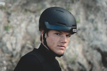 Cargar imagen en el visor de la galería, ION Mission Helmet 2024