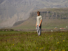 Lade das Bild in den Galerie-Viewer, action_shot