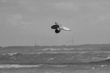 Carica l'immagine nel visualizzatore di Gallery, action_shot
