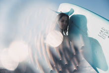 Cargar imagen en el visor de la galería, ION Women Wetsuit Element 5/4 Back Zip 2023