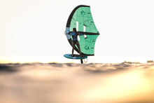 Lade das Bild in den Galerie-Viewer, action_shot