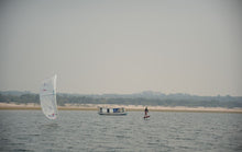 Lade das Bild in den Galerie-Viewer, action_shot