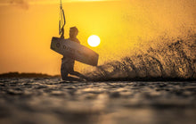 Lade das Bild in den Galerie-Viewer, action_shot
