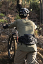 Lade das Bild in den Galerie-Viewer, MTB Hüfttasche Hipbag Traze 3