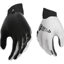Lade das Bild in den Galerie-Viewer, SQ-Gloves ONE11