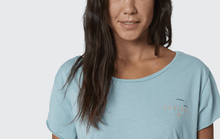 Charger l'image dans la galerie, Duotone Tee Branded SS women 2023
