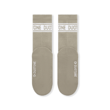 Carica l&#39;immagine nel visualizzatore di Gallery, Duotone Apparel Socks Originals Light 2027
