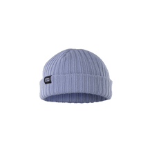 Cargar imagen en el visor de la galería, ION Beanie IONIC Fisherman 2025