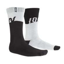 Carica l'immagine nel visualizzatore di Gallery, ION Socks Scrub 2021