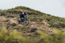 Lade das Bild in den Galerie-Viewer, MTB Knieschoner K-Pact