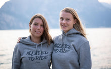 Charger l'image dans la galerie, Fanatic Hoodie Addicted Unisex 2021