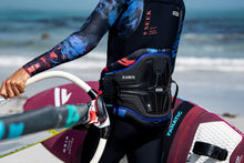 Cargar imagen en el visor de la galería, ION Radium Team Series Windsurf Harness Men 2022
