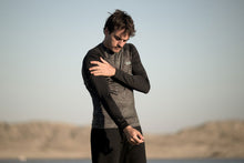 Carica l'immagine nel visualizzatore di Gallery, action_shot