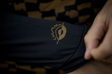 Carica l'immagine nel visualizzatore di Gallery, action_shot