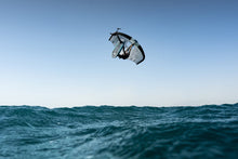 Cargar imagen en el visor de la galería, action_shot