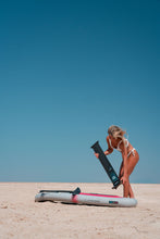 Lade das Bild in den Galerie-Viewer, action_shot