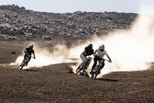 Carica l'immagine nel visualizzatore di Gallery, action_shot