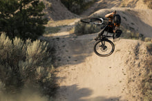 Load image into Gallery viewer, ION MTB Jersey Scrub Amp BAT Short-Sleeve Men 2024