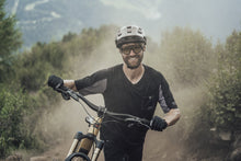 Carica l'immagine nel visualizzatore di Gallery, Maglia MTB a maniche corte modello Traze Amp AFT da uomo
