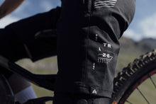 Cargar imagen en el visor de la galería, ION Women MTB Shorts Traze 2022