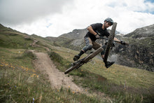 Carica l'immagine nel visualizzatore di Gallery, Pantaloncini MTB Scrub Uomo