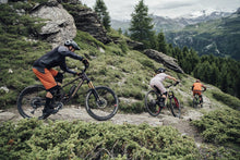 Carica l'immagine nel visualizzatore di Gallery, Ginocchiere MTB K-Lite