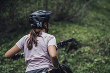 Cargar imagen en el visor de la galería, ION Women MTB Jersey Traze Shortsleeve 2022