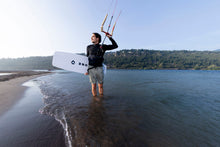 Lade das Bild in den Galerie-Viewer, action_shot