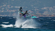 Carica l'immagine nel visualizzatore di Gallery, action_shot