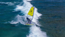 Carica l'immagine nel visualizzatore di Gallery, action_shot