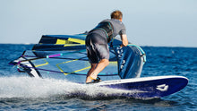 Lade das Bild in den Galerie-Viewer, action_shot