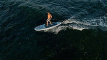 Load image into Gallery viewer, action_shot