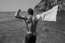 Carica l&#39;immagine nel visualizzatore di Gallery, action_shot
