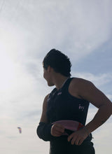 Carica l'immagine nel visualizzatore di Gallery, action_shot