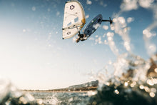 Cargar imagen en el visor de la galería, action_shot