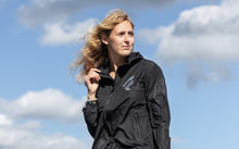 Charger l'image dans la galerie, Fanatic Windbreaker Jacket Women 2022