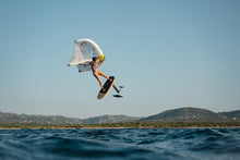 Load image into Gallery viewer, action_shot