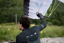 Lade das Bild in den Galerie-Viewer, action_shot